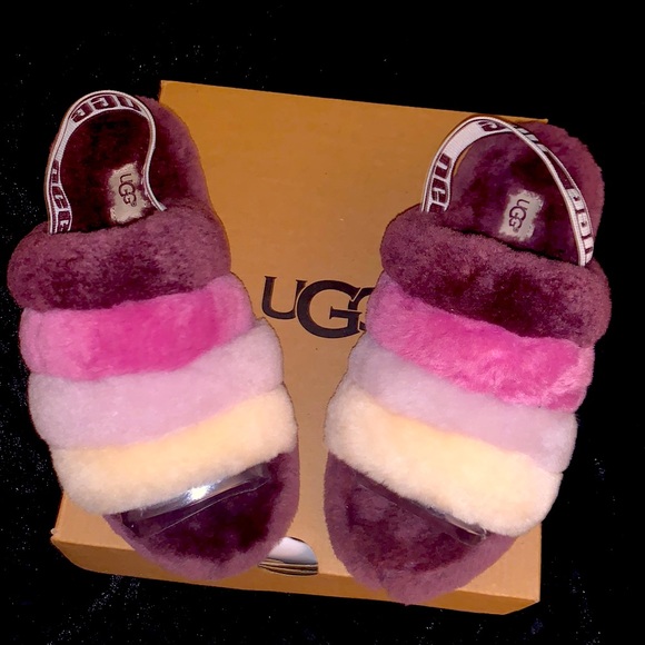 Ugg “Fluff Yeah Slide” - Picture 1 of 3